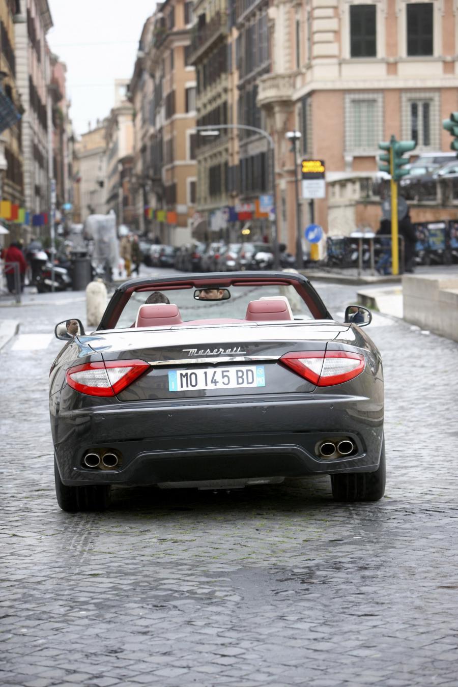  Maserati GranCabrio 2010 года  (фото 50 из 101)